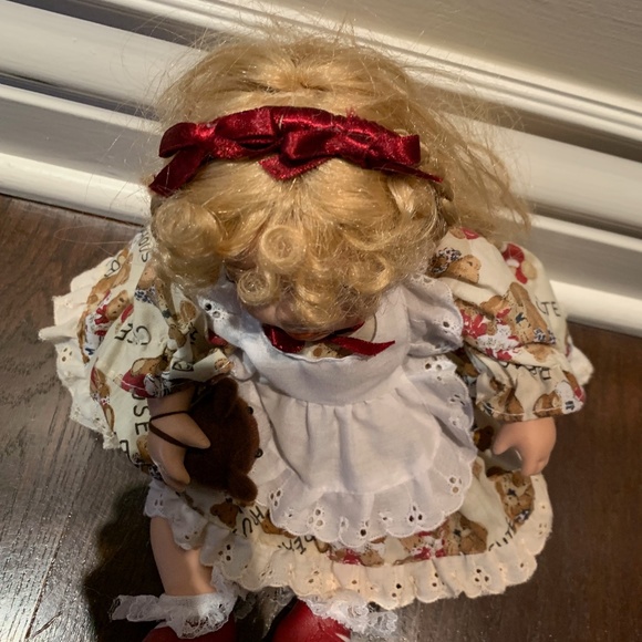 Collectible Doll - Picture 10 of 10